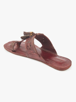 The Burgandy Legacy Kolhapuri Chappal for Women