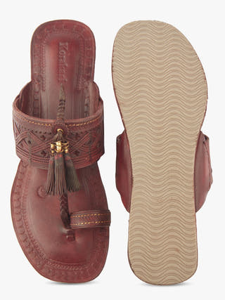 The Burgandy Legacy Kolhapuri Chappal for Women