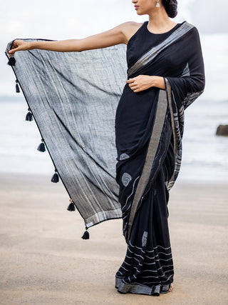 Handcrafted Conchas Linen Saree Black Mogasu