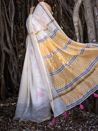 O Mar Chanderi Silk Saree White Mogasu