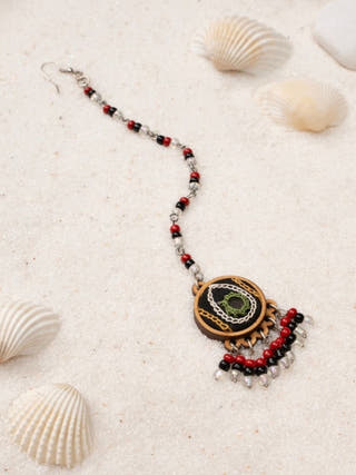 Hand Embroidered Multicolor Maang Tika