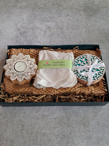 Manvaar Handcrafted Gift Hamper | Gifting