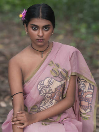 Vasudha Saree