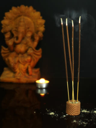 Bah Kushboo Bah Champa Pack Aromatic Incense Sticks