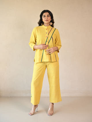 Zuri Panelled Shirt in Yellow