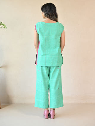 Straight-Cut Tunic with Rounded Neckline | Green