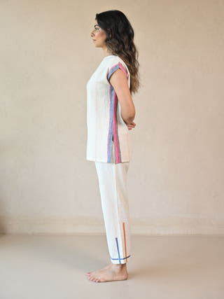 Straight-Cut Tunic with Rounded Neckline | White