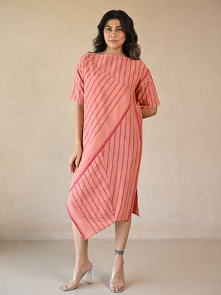 Scarlet Uncut Dress with Diagonal Fold Design