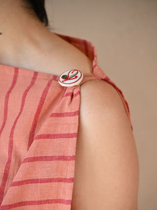 Uncut Dress with Shoulder Button Detail | Peach