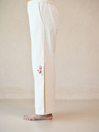 Side-Pleated Pants with Embroidered Accents