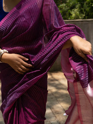 Wine Taare Sitare Saree