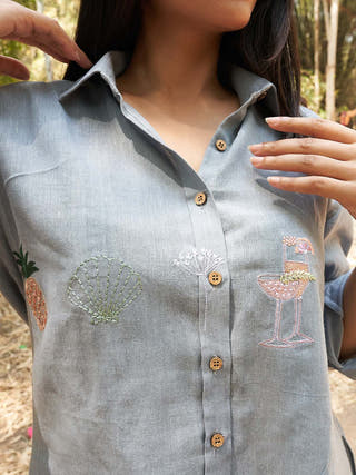 The Its All Good Shirt Grey Tyas