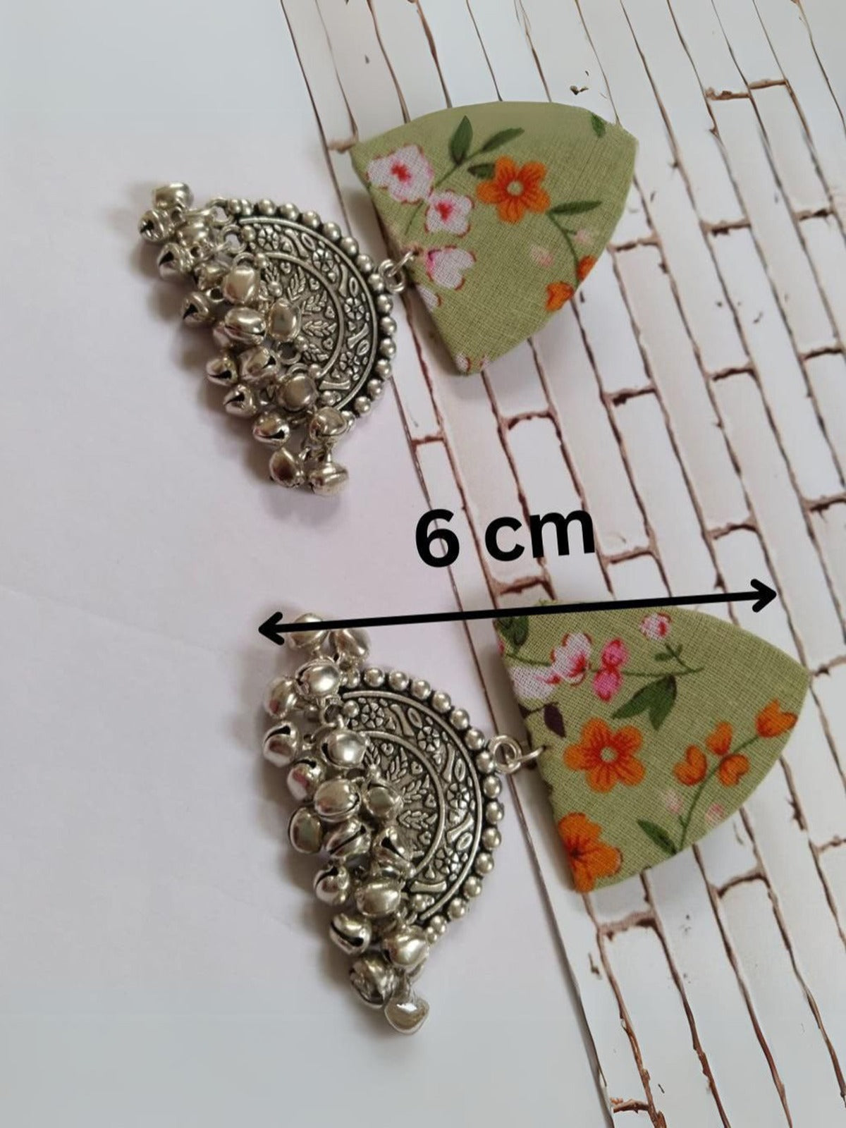 Green Floral Printed Oxidized Earrings image 5