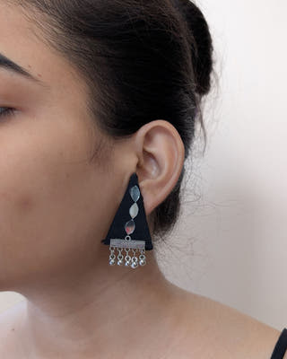 Black And Silver Mirror Triangular Studs Earrings