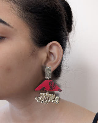 Red Printed Swan And Silver Ghungroo Earrings