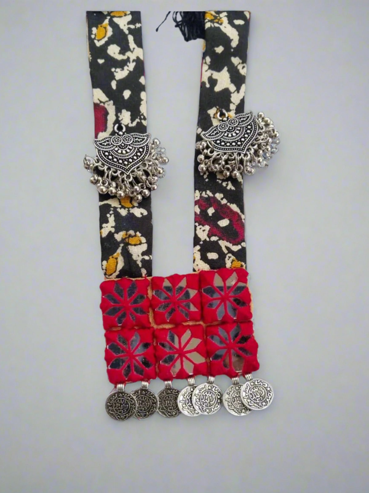 Black And Red Mirror Long Necklace image 3