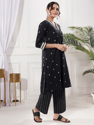 Rajni Black A-line Cotton Kurta