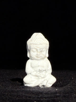 Howlite Sitting Buddha