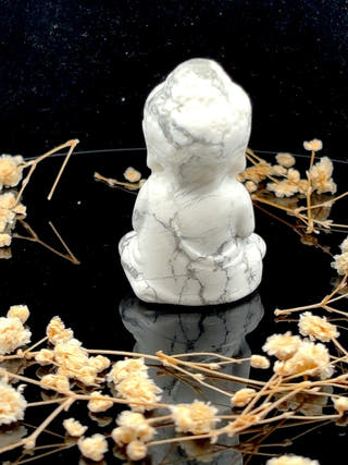 Howlite Sitting Buddha