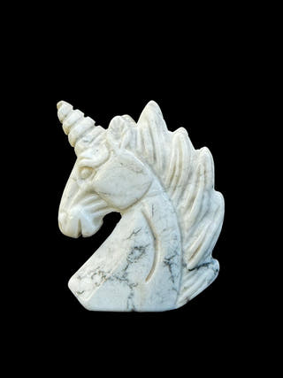 Howlite Unicorn