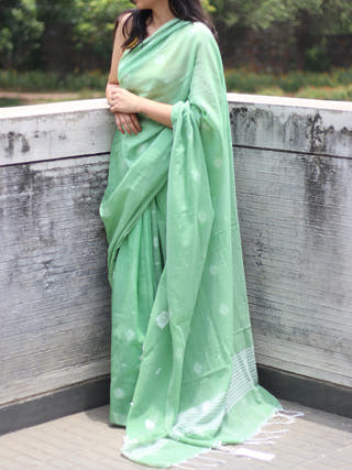 Pure Cotton Saree Floral Motifs Pistachio  Without Blouse Piece II Green