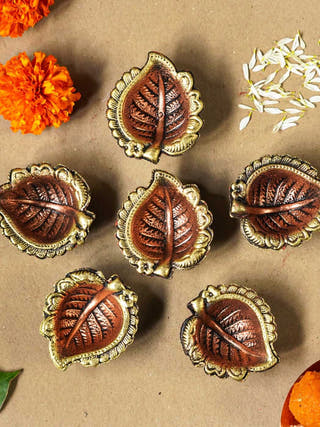 Peepal Diya | Set of 12