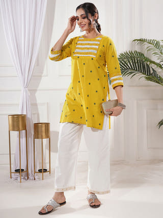 Sohe Yellow Cotton Short Kurta Set