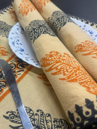 Multicolor Table Runner and Mats - Set of 6