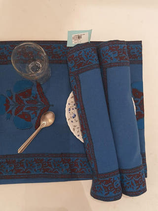 Floral Table Runner and Mats - Set of 6