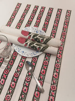 Stripes Table Runner and Mats Set of 6