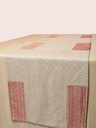 Trabajo Handwoven Table Runner Beige Veaves