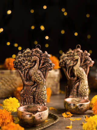 Tree Peacock Hanging Diya Set