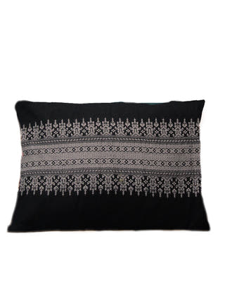 Zomi Handwoven Cotton Cushion Cover with Tribal Motif Deco Talk