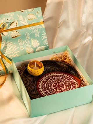 Parampara - The Timeless Craft Hamper