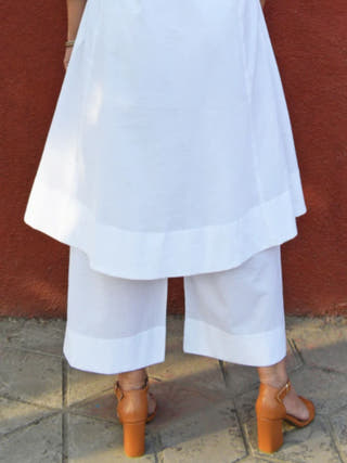 Sunkissed white basic pyjama