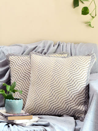 Werifesteria Handwoven Cushion Set Of 2 Pcs White Veaves