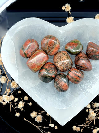 Selenite Heart Charging Tray