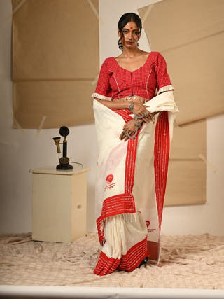 White Embroidery Bindi Mul Saree