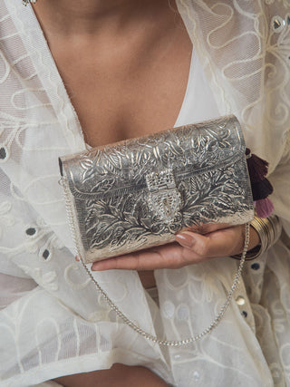 Floral Paatr Purse Silver Riti