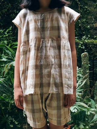 Skygaze Beige Off White Checks Unisex Shorts