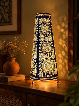 Flower Tholu Bommalata Table Lamp
