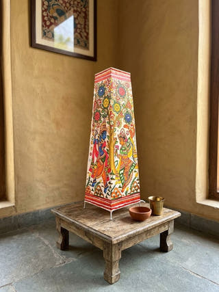 Radha Krishan Tholu Floor Lamp