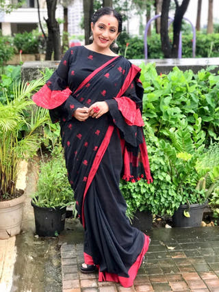 Black Bindi Jamdani Saree
