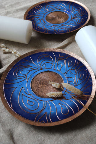 Lakire Koyari Blue Wallplate Cum Candle Holder