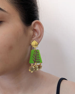 Light Green Leaf Pattern Golden Charm Fabric Earrings