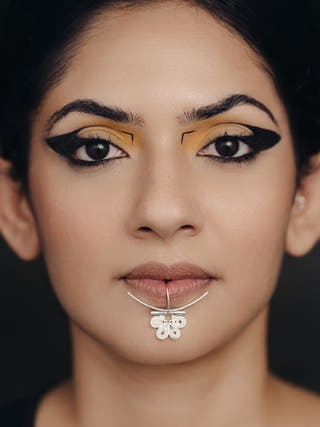 Tarkashi Arc Lip Ring