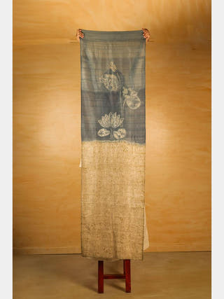 Scarves & WrapsLotus | StoleGumfuFlourish 