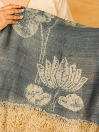 Scarves & WrapsLotus | StoleGumfuFlourish 