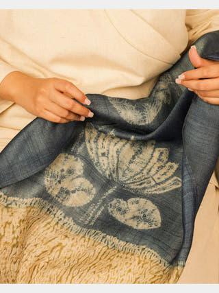 Scarves & WrapsLotus | StoleGumfuFlourish 