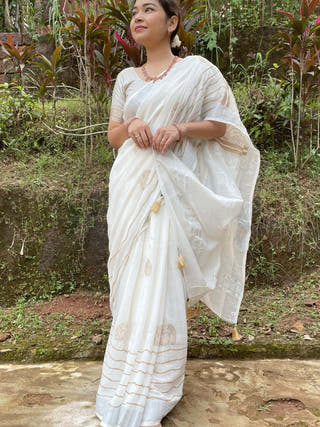Printed Conchas Linen Saree White
